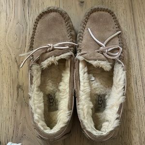 Ugg slippers